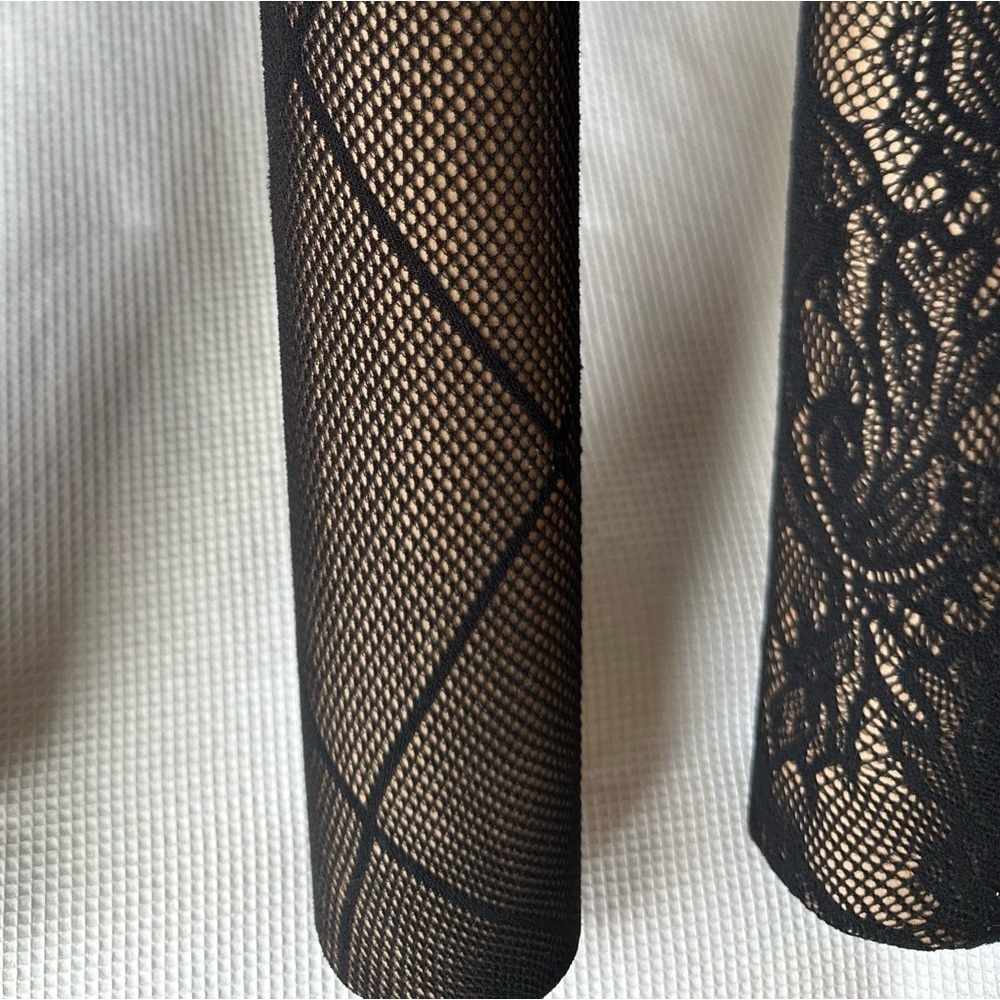 3 pairs of fishnet pantyhose black with different designs Hexagon Flower SZ M-L - Picture 5 of 7